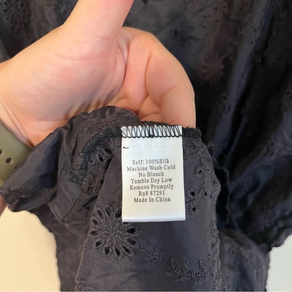 Johnny Was Black Silk Eyelet Drawstring Waist Tunic Top - Picture 5 of 7